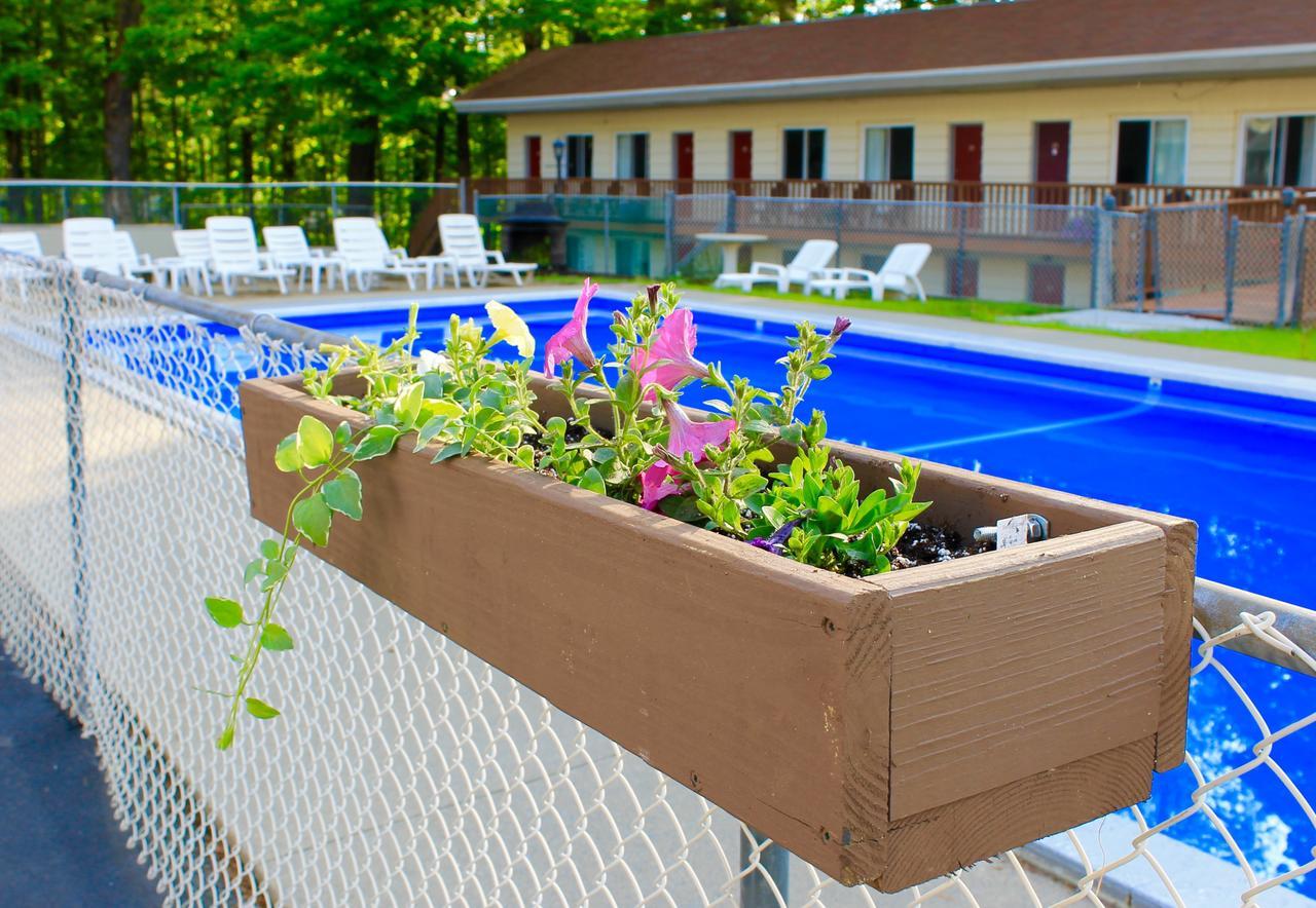 Motel Montreal Lake George Ngoại thất bức ảnh